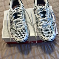 Saucony 