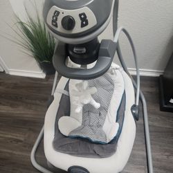 Graco DuetSoothe Swing And Rocker