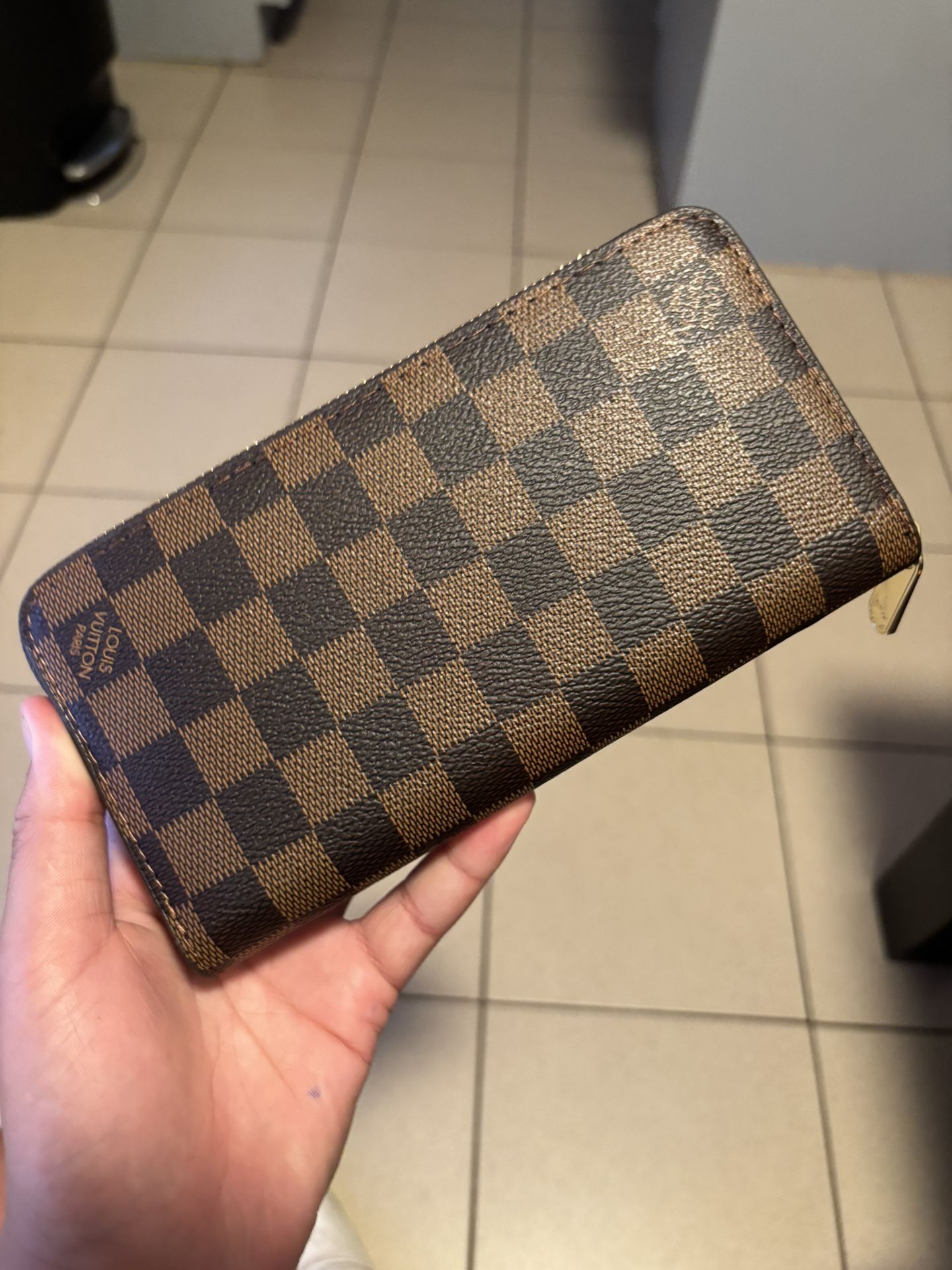 LV wallet For Women Brand New 