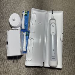 Oral-B Braun Electric Toothbrush