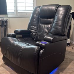 Power Reclining Leather Chair, LED & Cupholders – MUST GO TODAY