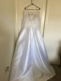 NEW Wedding Dress!!!