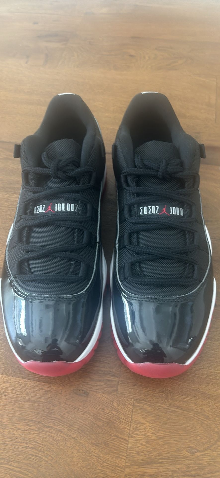 Air Jordan 11 Retro Low Size 9.5 Men’s