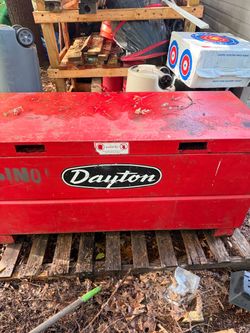 Vintage Dayton Heavy-Duty Rolling Tool Chest – Large Red Steel