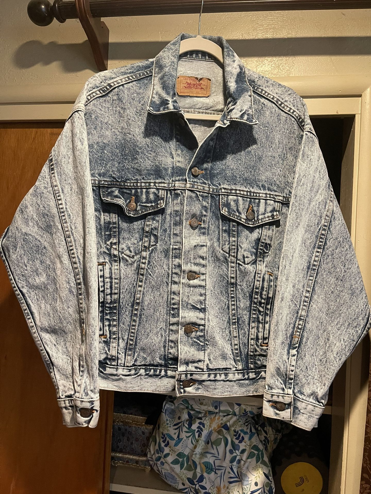 Vintage 1988 Levi’s Acid Wash Denim Jacket Medium