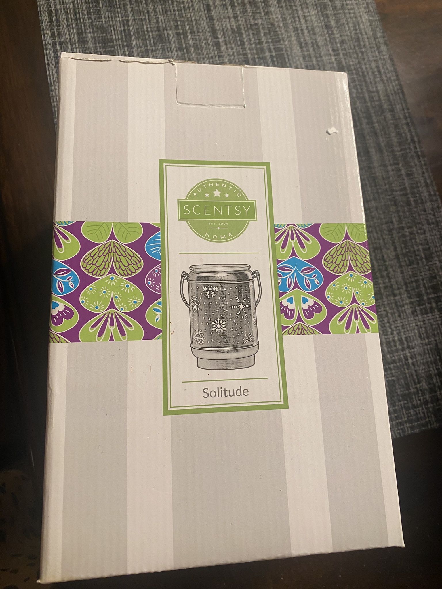 Scentsy Solitude Warmer