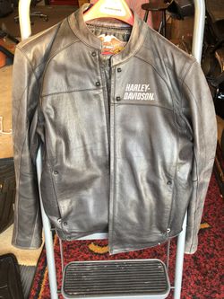 Ladies vintage leather Harley Davidson jacket