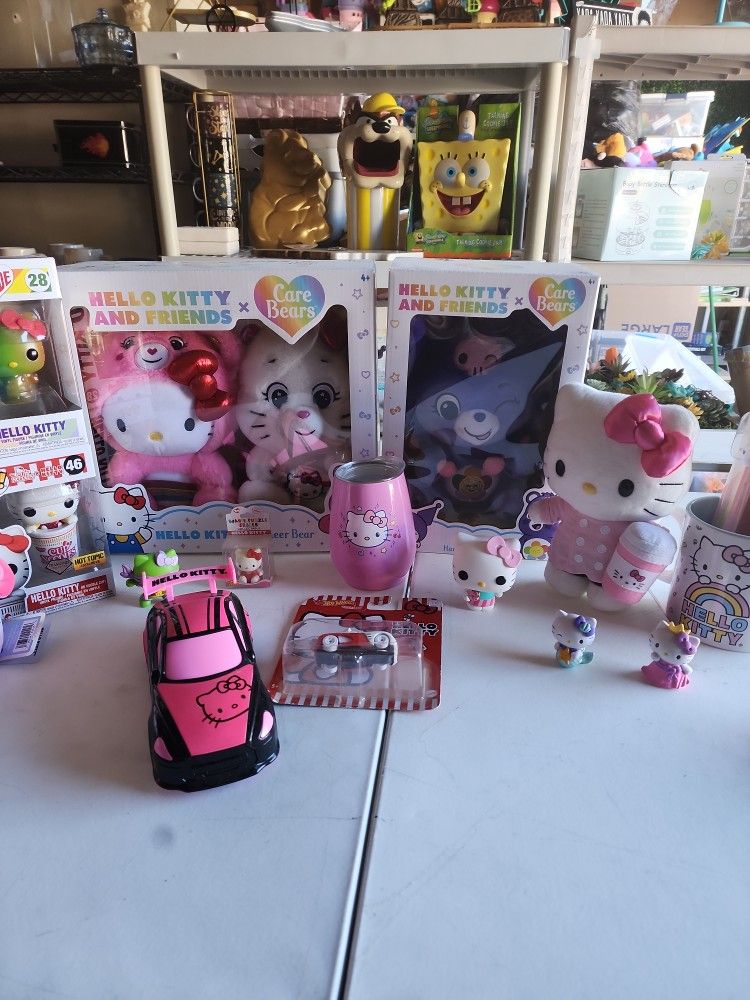 Hello Kitty Bundle 18 Items 