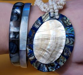 Abalone Necklace And Bracelets 