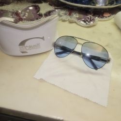 CAVALI SUNGLASSES WITH CASE 