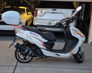 Tiggerro 2 chinese scooter