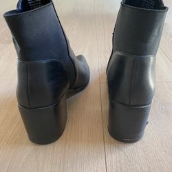 ALDO black leather low boots
