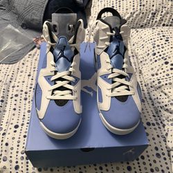 Jordan 6 Retro UNC white
