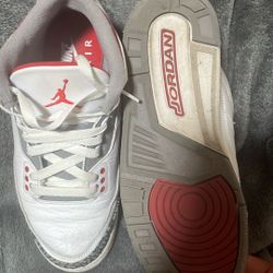 Jordan 3s Fire Red 6y