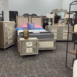 Queen Bedroom Set 