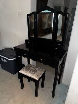Black Vanity Table with Tri-Fold Mirror and Matching Stool