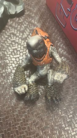 Halo 4 Series 1 Grunt Storm 5" Action Figure McFarlane Toys 2012 L5