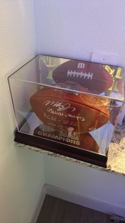 Signed Mecole Hardman SB57 1 Of 12