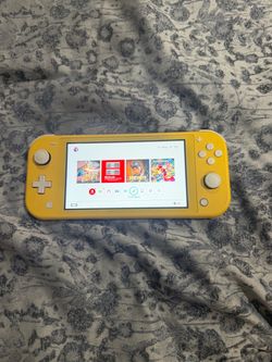 Nintendo switch lite-yellow