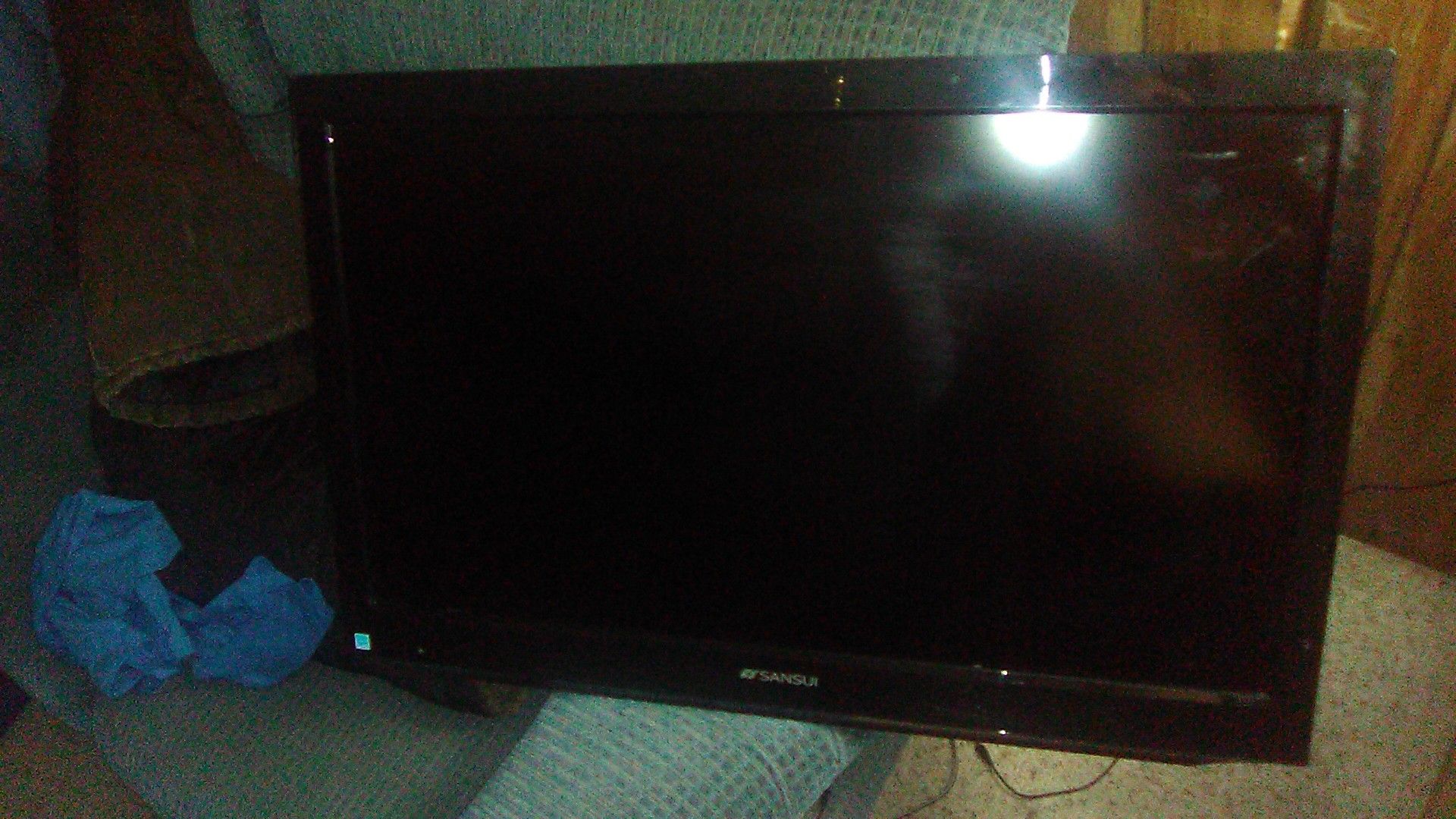 32 inch flat screen