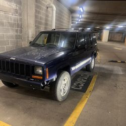 2001 jeep cherokee sport utility 