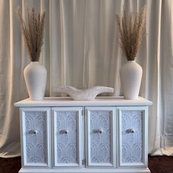 Credenza/ Buffet Sideboard/ dresser/entryway/cabinet