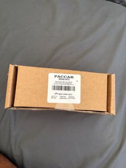 PACCAR OEM Left Driver Door Electrical Switch Q27-1043-1211 For 2022-2025 Kenworth T680