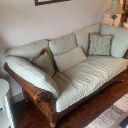 Tommy Bahama Sofa/Couch