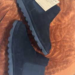 Bearpaw Women's Winter Chelsea Boot