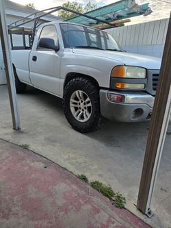 2003 GMC Sierra