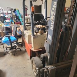 Nissan Optimum Fork Lift