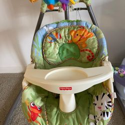 swing Fisher Price , Singing Toys Are Spining Like New 35$ 