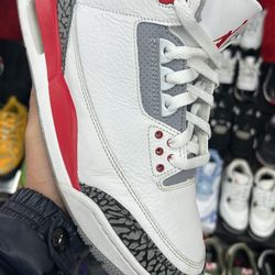 fire red jordan 3