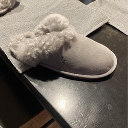 Uggs Slippers