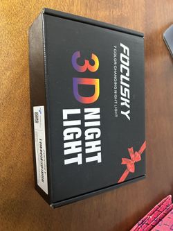 3D night light. Brand new.