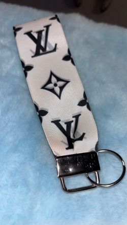 Louis custom keychain