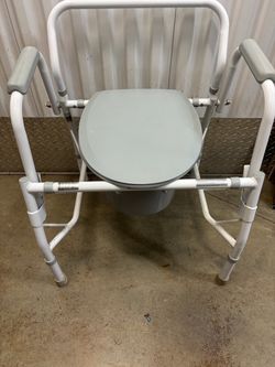 Portable Bedside Commode Chair