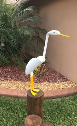 Outdoor patio pool white bird tropical yard decoration