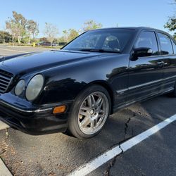 2002 Mercedes E320