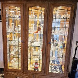 ••••China  cabinet with wheels••••
