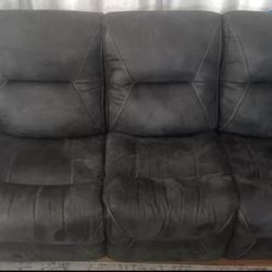 Love Seat & Sofa Reclining Set $1300