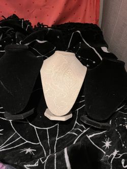 Chest Necklace Display 