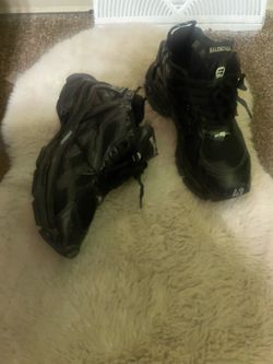 Balenciaga runners