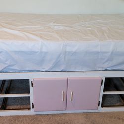 Bed with storage, can deliver today