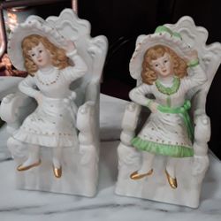 Pair of Bisquit statue