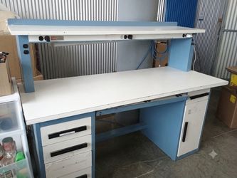 Working Station/ Industrial Workbench