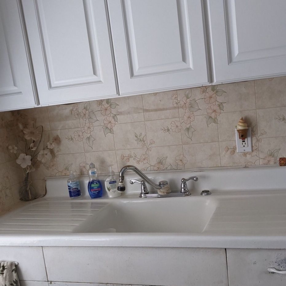 LAST CALL!!!!1949 Original Vintage Cast Iron Double Drainboard Single Basin Farmhouse Porcelain Kitchen Sink