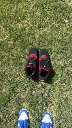 Jordan 4 red thunder