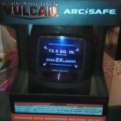 WELDING HELMET