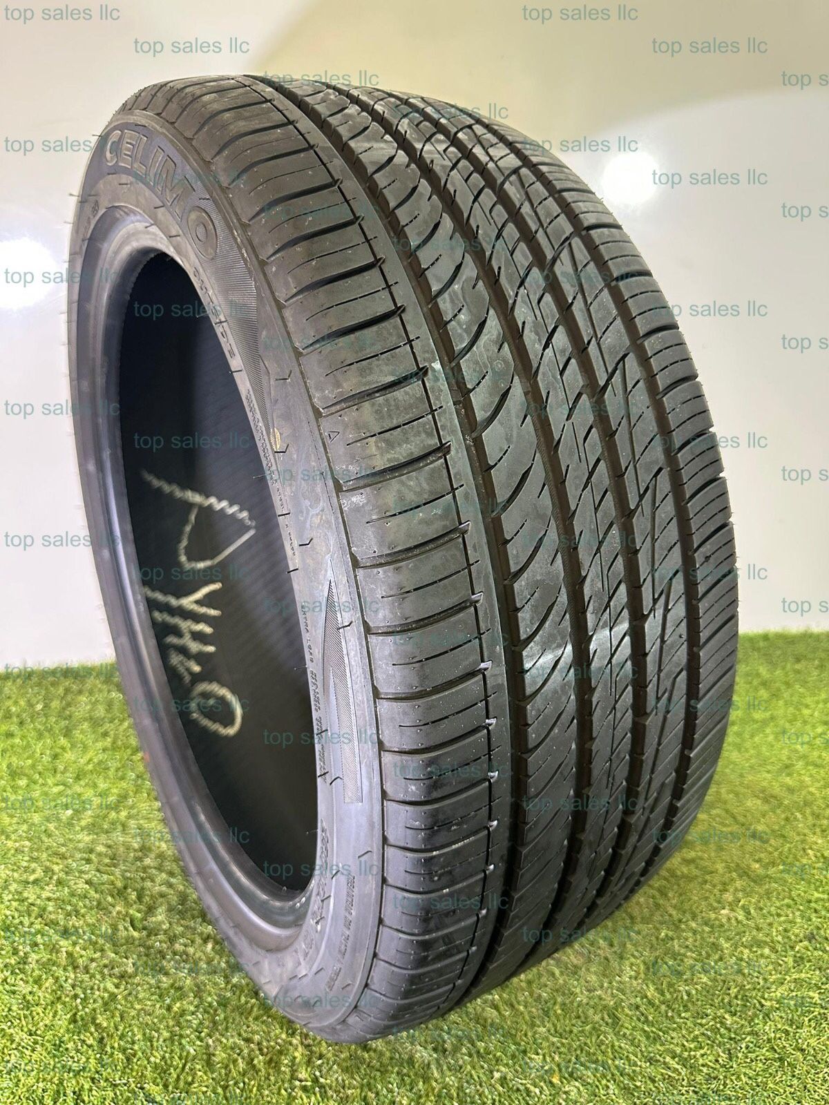 U231 255 45 20 105Y Celimo Salient CS580 One Used Tire 90% Life